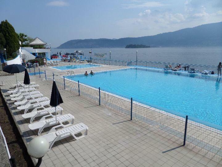 Appartamento monolocale lago maggiore PALLANZA Verbania Esterno foto