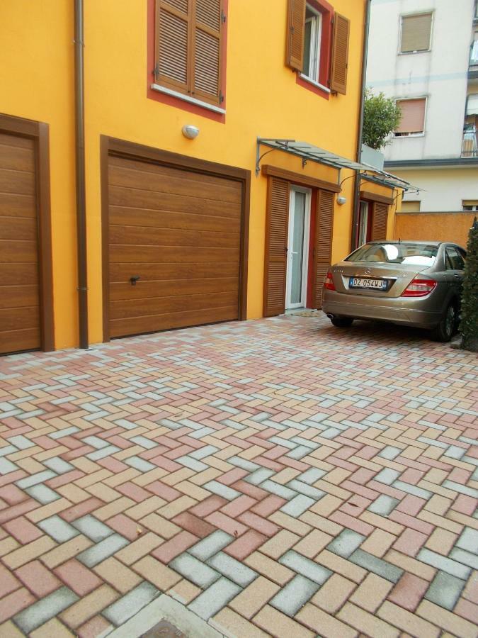 Appartamento monolocale lago maggiore PALLANZA Verbania Esterno foto